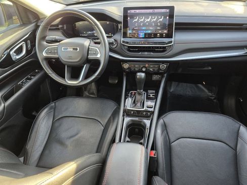 Used 2022 Jeep Compass Trailhawk w/ Trailhawk Elite Group image 36