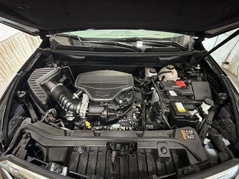 Used 2024 Cadillac XT5 Premium Luxury w/ LPO, Floor Liner Package AWD/4WD image 27