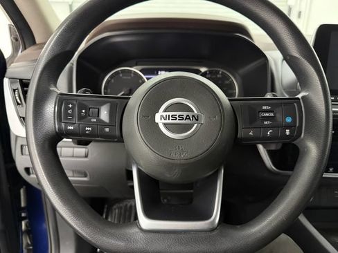 Used 2021 Nissan Rogue SV FWD image 8