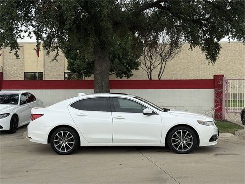 Used 2017 Acura TLX V6 w/ Technology Package image 3