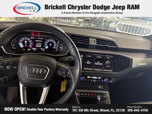 Used 2025 Audi Q3 2.0T Premium image 12