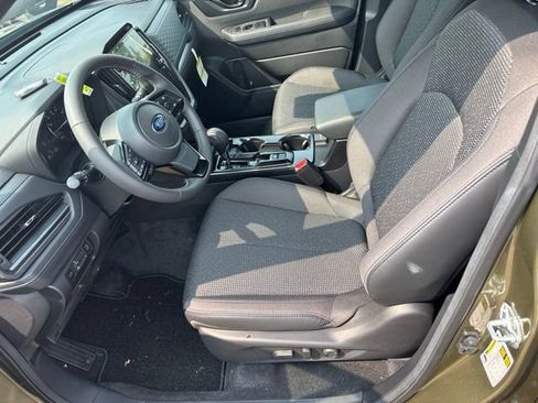 Used 2026 Subaru Forester Premium AWD/4WD image 5