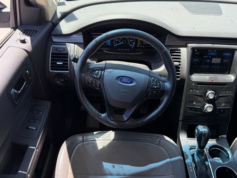 Used 2016 Ford Flex SEL w/ Equipment Group 202A FWD image 10