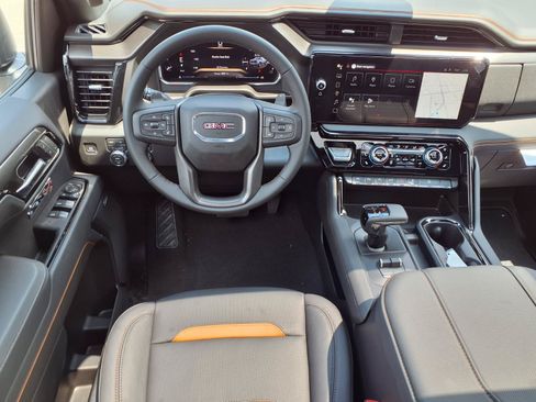 New 2026 GMC Sierra 1500 AT4 w/ AT4 Premium Package AWD/4WD image 3