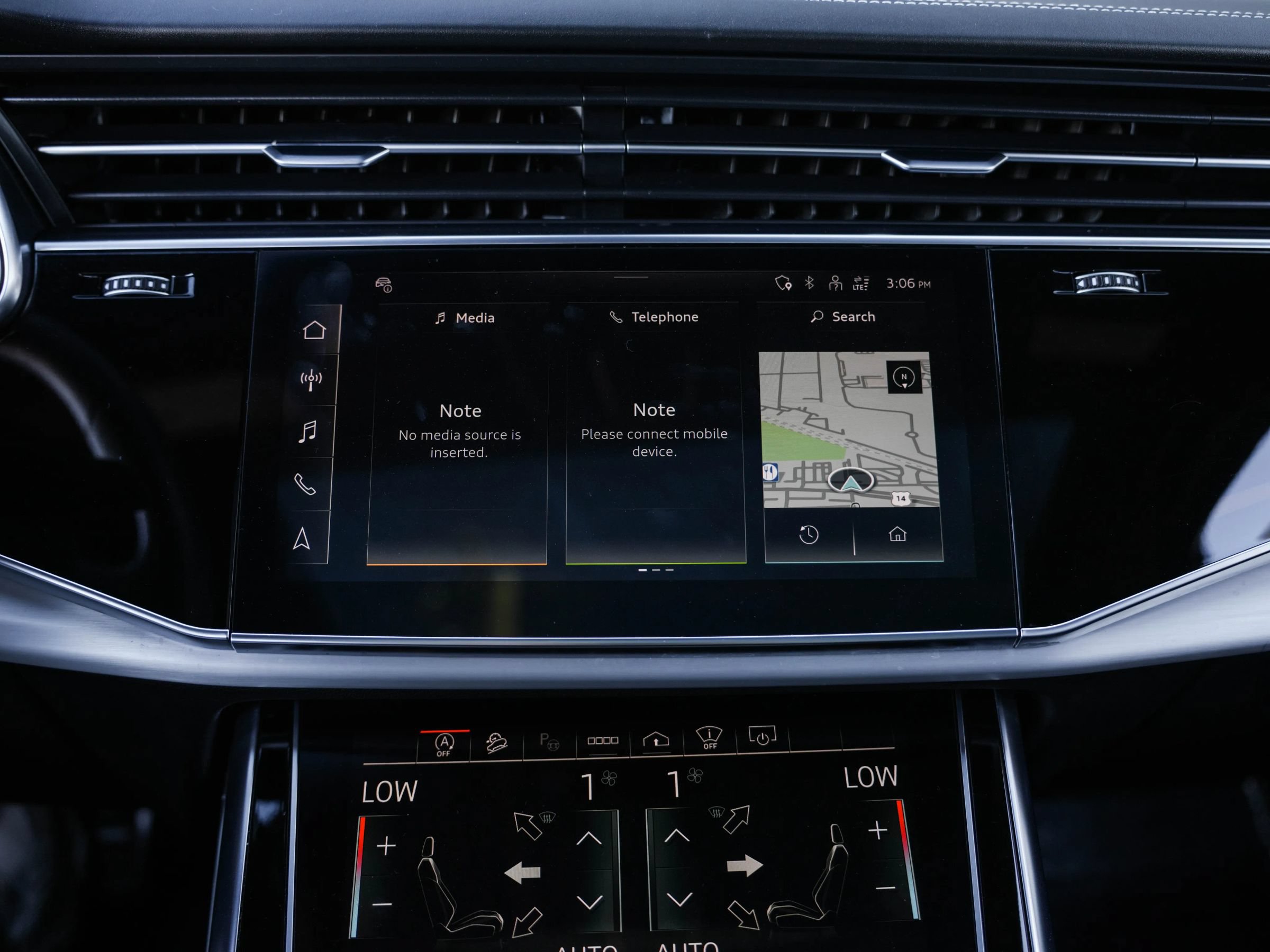 Used 2024 Audi Q7 3.0T Prestige AWD/4WD image 25