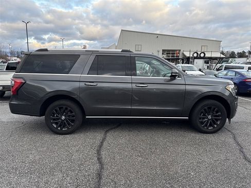 Used 2019 Ford Expedition Max Limited w/ Equipment Group 301A image 8
