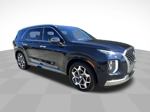 Used 2022 Hyundai Palisade Calligraphy image 3