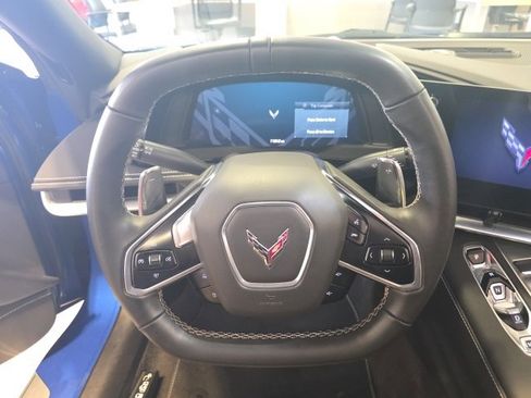 Used 2023 Chevrolet Corvette Stingray w/ Z51 Performance Package image 15