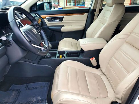 Used 2017 Honda CR-V Touring image 10