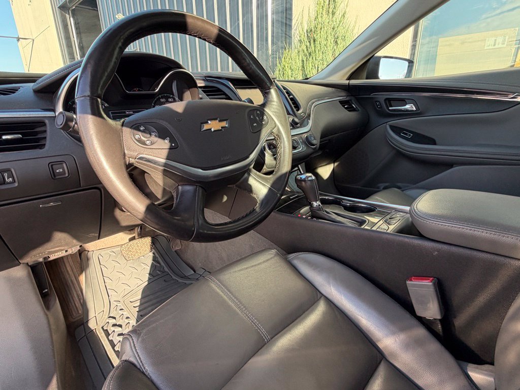 Used 2018 Chevrolet Impala LT w/ Sunroof and Spoiler Package FWD image 7