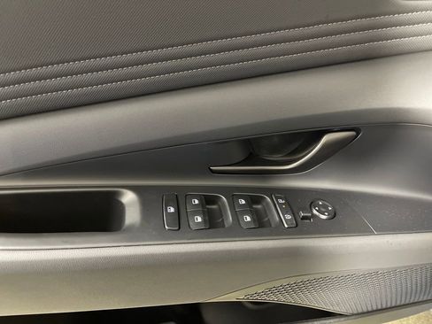 New 2026 Hyundai Elantra Sport image 18