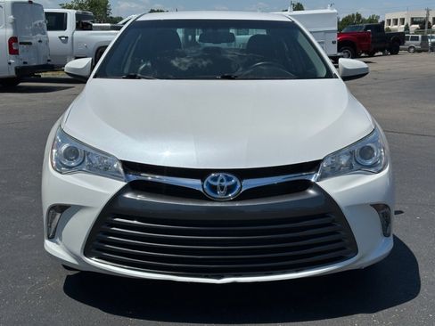 Used 2015 Toyota Camry XLE FWD image 3