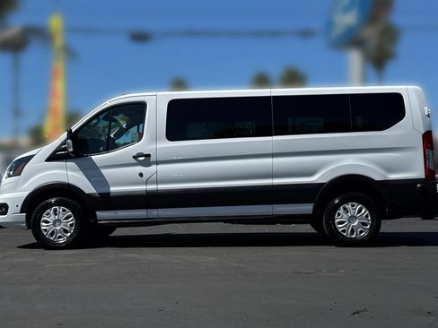 Certified 2024 Ford Transit 350 XLT RWD image 32
