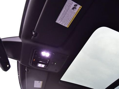 New 2026 Volkswagen Atlas Cross Sport SE image 21