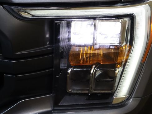 Used 2022 Ford F150 XLT w/ Equipment Group 302A High AWD/4WD image 13