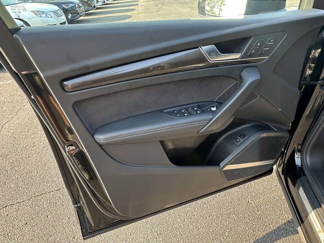 Used 2024 Audi SQ5 Prestige AWD/4WD image 18
