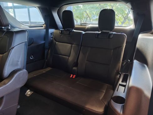 Used 2023 Ford Explorer King Ranch w/ Technology Package RWD image 26