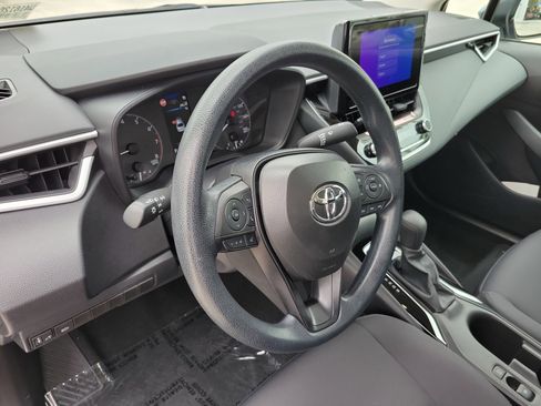 Certified 2025 Toyota Corolla LE FWD image 25