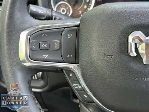 Used 2025 RAM 1500 Laramie AWD/4WD image 23