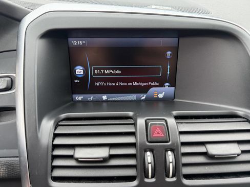 Used 2013 Volvo XC60 T6 image 21