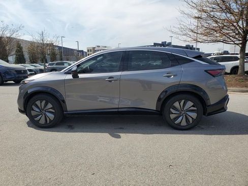 Certified 2023 Nissan Ariya FWD image 7