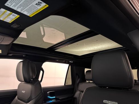New 2026 Ford Expedition Platinum w/ Stealth Appearance Package AWD/4WD image 32