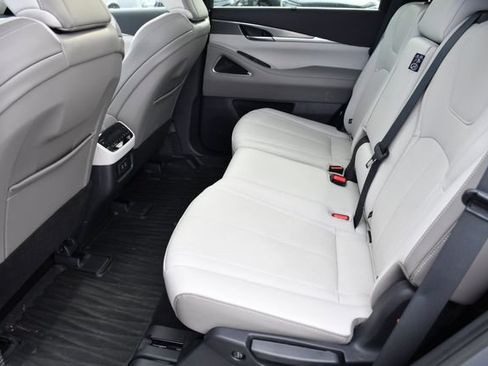 Used 2026 INFINITI QX60 Luxe w/ Cargo Package FWD image 25