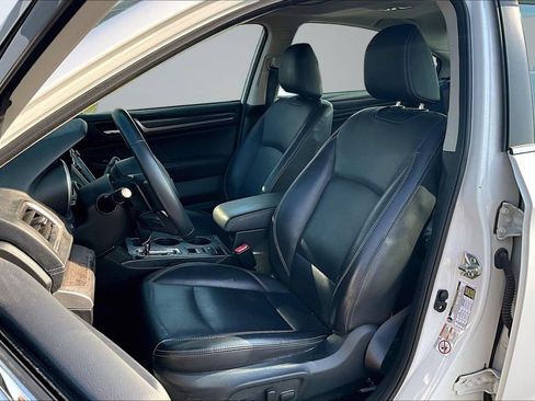 Used 2018 Subaru Legacy 2.5i Limited AWD/4WD image 19