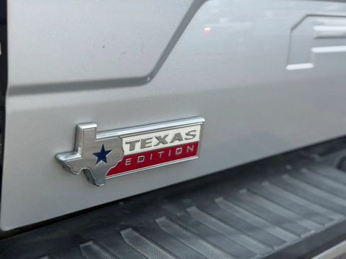 Used 2018 Ford F150 XLT w/ Equipment Group 302A Luxury AWD/4WD image 8