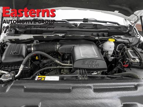 Used 2023 RAM 1500 Tradesman w/ Chrome Appearance Group RWD image 7