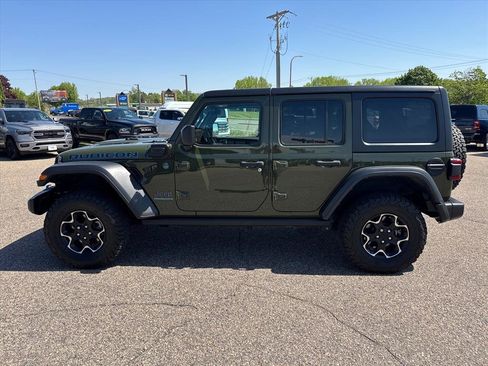 Used 2023 Jeep Wrangler Unlimited Rubicon 4xe w/ Cold Weather Group AWD/4WD image 2