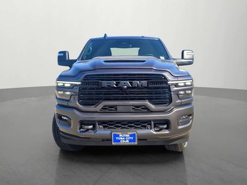 New 2026 RAM 2500 Laramie AWD/4WD image 2