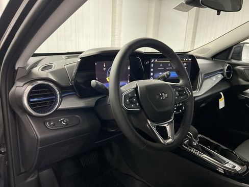 New 2026 Chevrolet Trax LT w/ Driver Confidence Package image 10