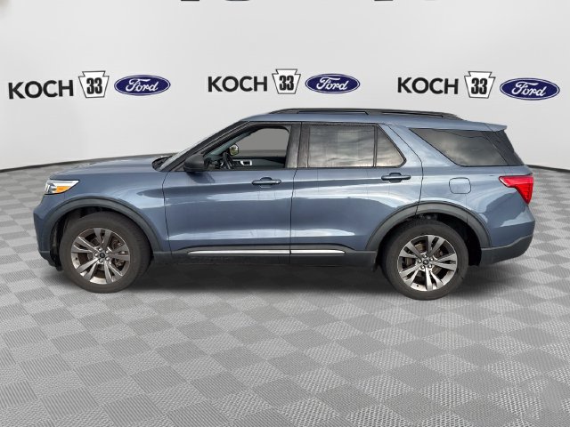 Used 2021 Ford Explorer XLT w/ Equipment Group 202A AWD/4WD image 4