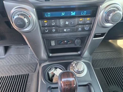 Certified 2018 Toyota 4Runner Limited AWD/4WD image 17