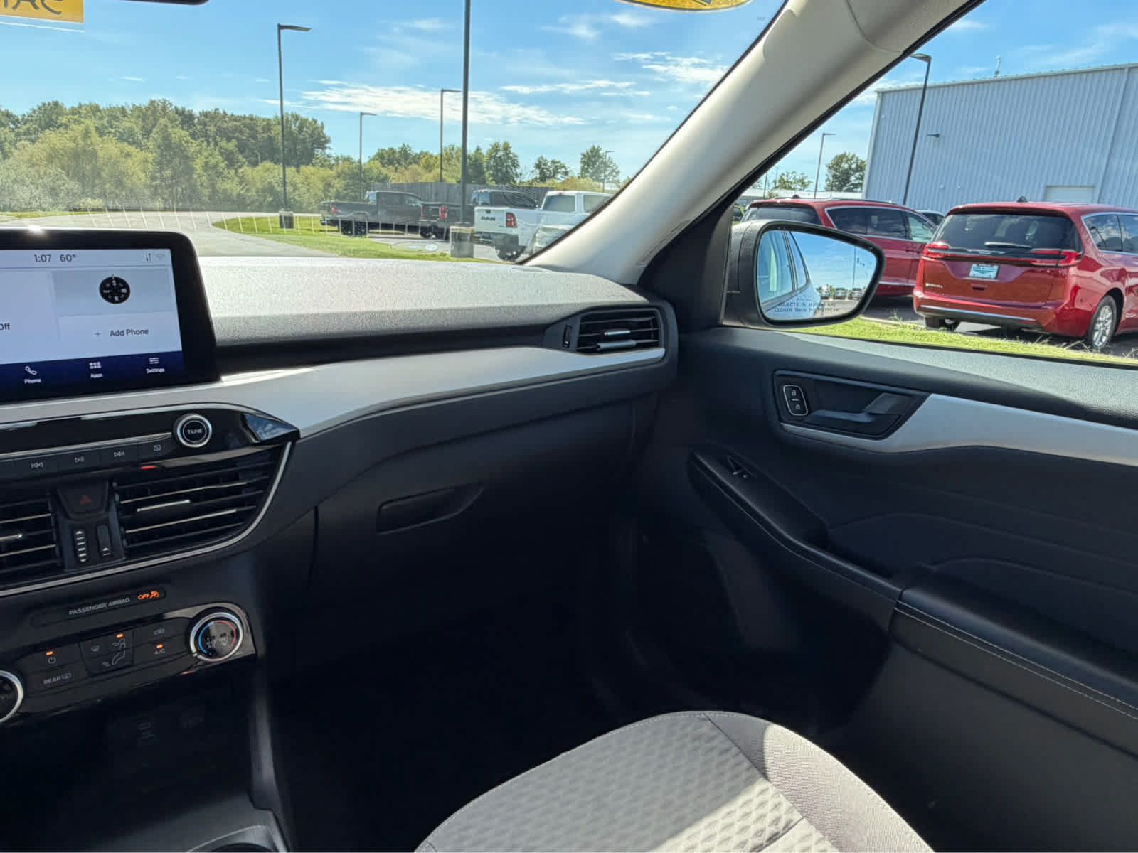 Used 2022 Ford Escape SE AWD/4WD image 25