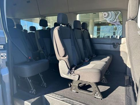 Used 2022 Ford Transit 350 XLT image 11