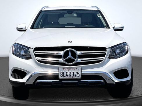 Used 2019 Mercedes-Benz GLC 300 image 3
