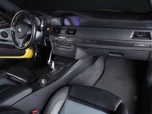 Used 2011 BMW M3 Coupe image 24