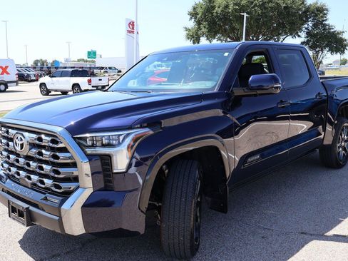Used 2024 Toyota Tundra Platinum AWD/4WD image 7