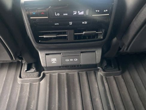 Used 2026 Acura MDX FWD w/ Technology Package image 13