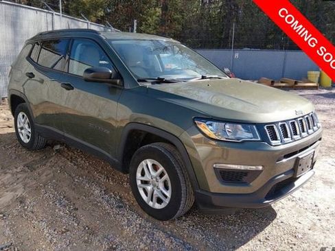 Used 2018 Jeep Compass Sport w/ Cold Weather Group image 2