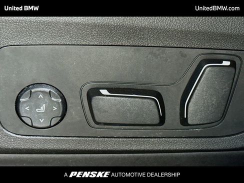 Used 2025 BMW X4 M40i w/ Premium Package image 4