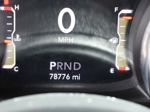 Used 2020 Jeep Wrangler Unlimited Rubicon AWD/4WD image 32