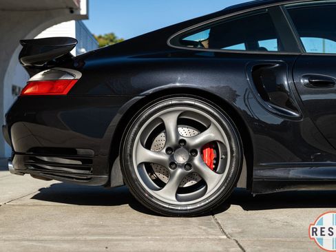 Used 2003 Porsche 911 Turbo image 24