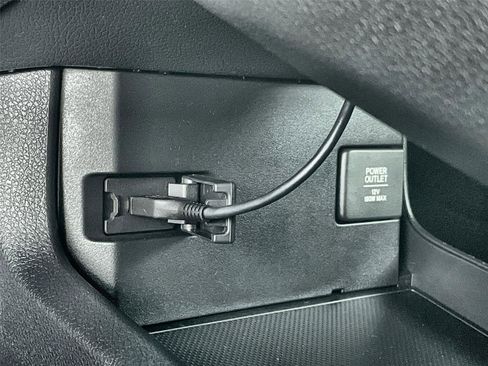 Used 2020 Honda Civic Sport image 24