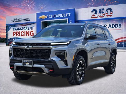 New 2026 Chevrolet Traverse Z71 w/ Driver Confidence Package AWD/4WD image 2