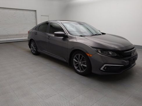 Used 2019 Honda Civic EX image 11