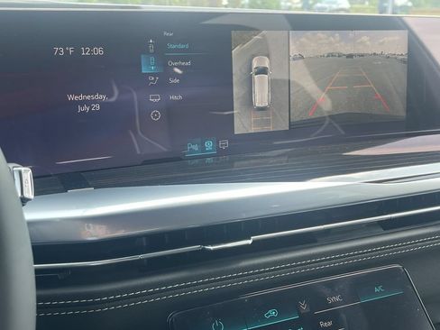 New 2026 Cadillac Escalade Luxury w/ Touring Package AWD/4WD image 17