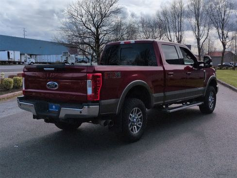 Used 2019 Ford F350 Lariat image 6